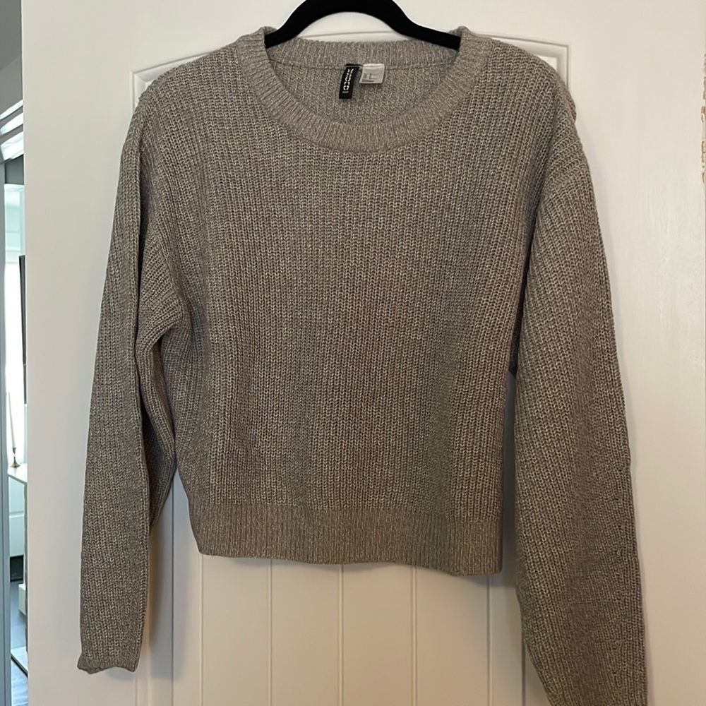 H&M Pullover Sweater